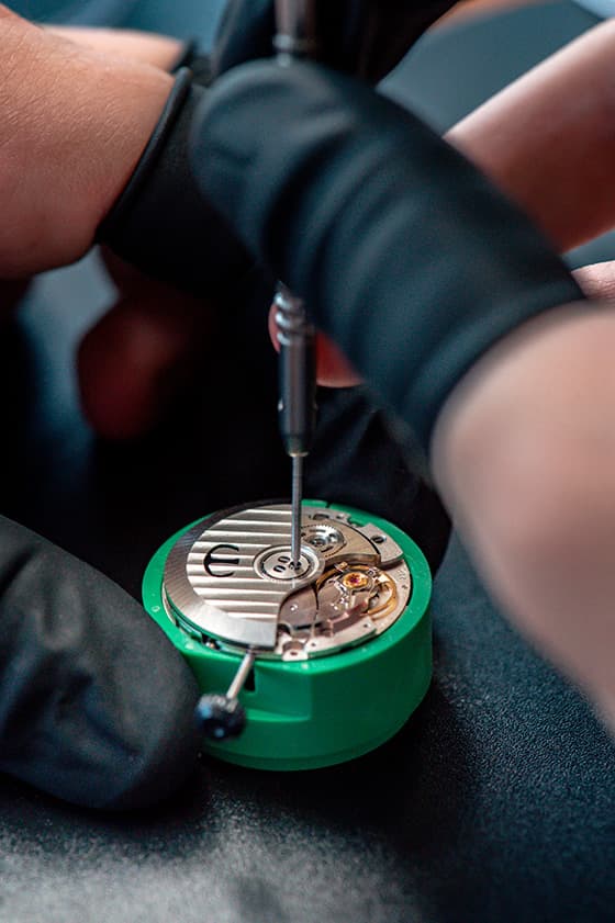 Savoir-faire Julien Louis Horlogerie